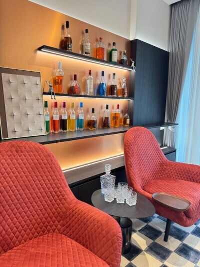 ดิ เอสเทลล์ พร้อมพงษ์ / The Estelle PhromPhong