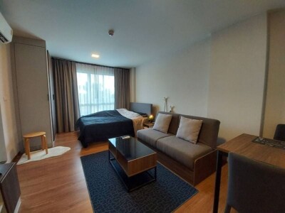 ดีคอนโด ธาร จรัญฯ / พื้นที่รวม: 26.5 ตารางเมตร  ประเภทห้อง: สตูดิโอ