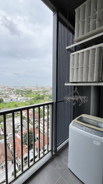 เดอะ ไลน์ วงศ์สว่าง / 1 ห้องน้ำ  1 ห้องครัว  ขนาด 32 ตรม.