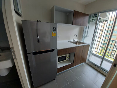 ดีคอนโด ธาร จรัญฯ / d condo Tann Charan