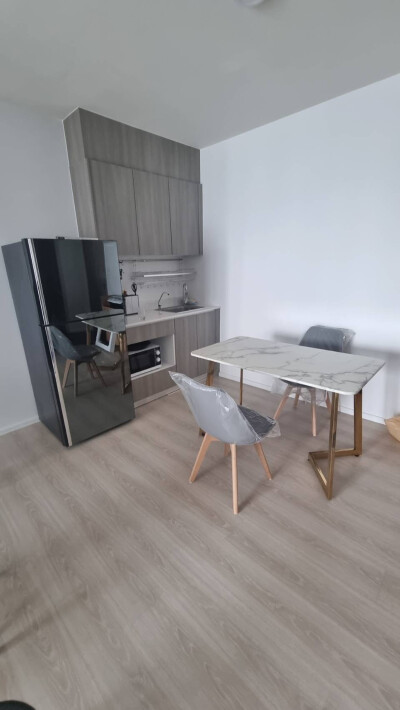 เอ สเปซ เมกา / A space Mega-5