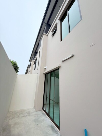 กราวิเทีย พระราม 2-ท่าข้าม-16