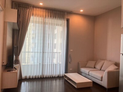 คิว อโศก / Q Asoke-1