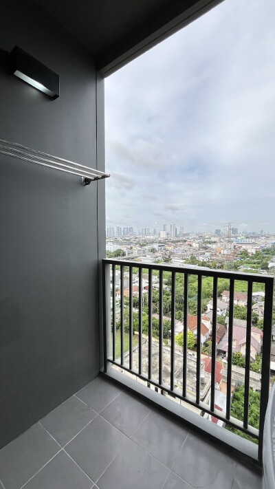 เดอะ ไลน์ วงศ์สว่าง / 1 ห้องน้ำ  1 ห้องครัว  ขนาด 32 ตรม.