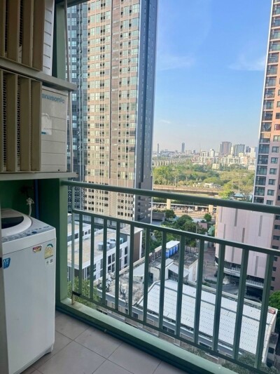 ลุมพินี เพลส ศรีนครินทร์ - หัวหมาก สเตชั่น / Lumpini Place Srinakarin - Huamak Station