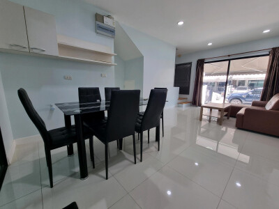 บ้านกลางเมือง กัลปพฤกษ์