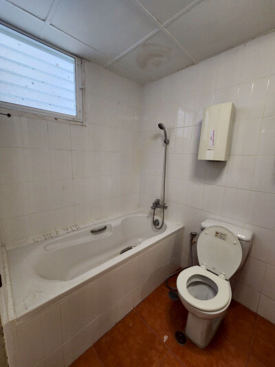 ไท ปิง ทาวเวอร์ / Tai Ping Towers