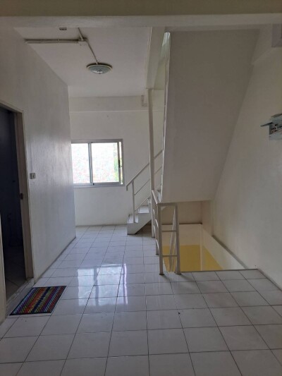 🏢 ให้เช่าอาคารพาณิชย์ 4 ชั้น | พหลโยธิน 37/1 (ห่างถนนใหญ่เพียง 50 ม.)