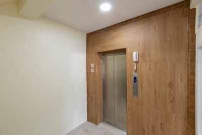 🏢 ให้เช่า ตึก 5 ชั้น + ดาดฟ้าพร้อมบ้านเรือนไทย ใจกลางเมือง-10