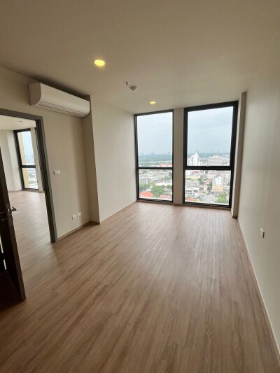 ดิ อิสสระ สาทร / ขนาด 90 ตร.ม.  2 ห้องนอน | 2 ห้องน้ำ-2