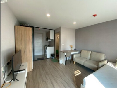 บรอมป์ตัน เพ็ท เฟรนด์ลี่ สำโรง สเตชั่น / Brompton Pet Friendly Samrong Station