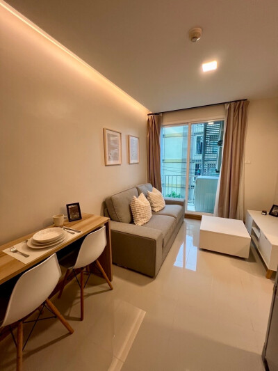 เอมเมอรัล เรสซิเดนท์ รัชดา / Emerald Residence Ratchada