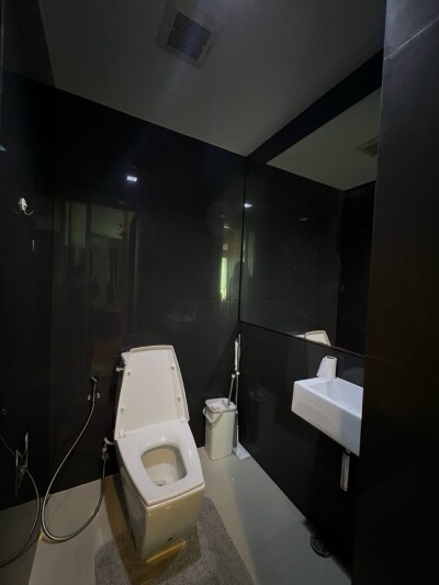 ริทึ่ม สาทร / Rhythm Sathorn