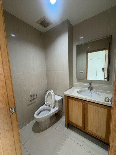 ดิ เอ็มโพริโอ เพลส / The Emporio Place-23