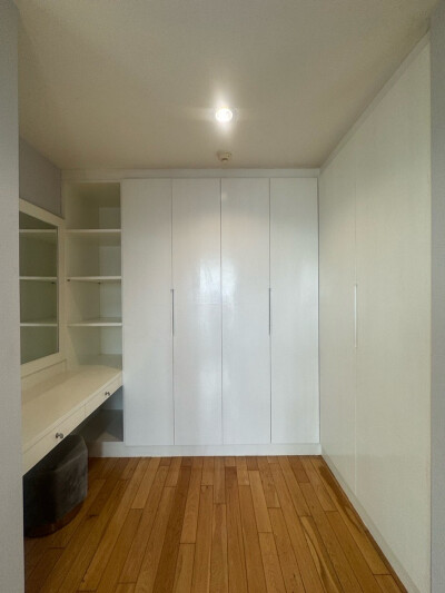 ดิ เอ็มโพริโอ เพลส / The Emporio Place-9