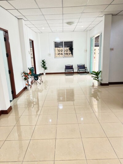 บ้านเดี่ยวเพชรเกษม 69 หนองแขม ทวีทอง 3 / ✨ 3 ห้องนอน 2 ห้องน้ำ จอดรถ 1 คัน