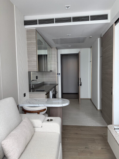 เดอะ เครสท์ พาร์ค เรสซิเดนซ์ / The Crest Park Residences