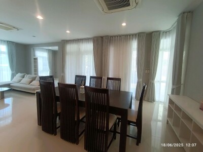 มัณฑนา 2 บางนา กม.7 / เนื้อที่บ้าน 124 ตร.วา เนื้อที่ใช้สอย 335 ตร.เมตร