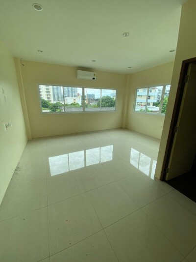 อัพเดตล่าสุด 30/10/2568 : 🌟 ให้เช่าอาคารพาณิชย์ สุขุมวิท 64 🌟-6