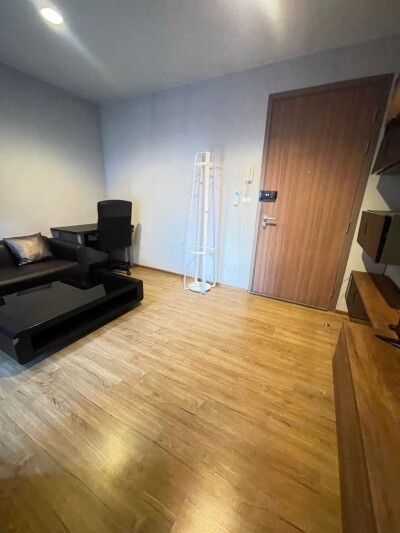 ฟิวส์ จันทน์ - สาทร / Fuse Chan - Sathorn