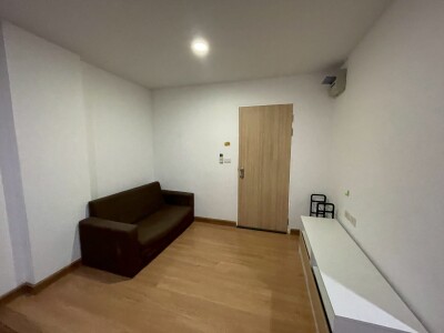 เดอะ ไดมอนด์ นวนคร - ตลาดไท / The Diamond Nawa Nakhon - Taladthai