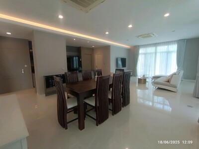 มัณฑนา 2 บางนา กม.7 / เนื้อที่บ้าน 124 ตร.วา เนื้อที่ใช้สอย 335 ตร.เมตร