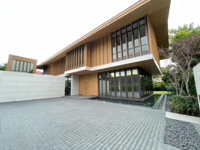 สันติบุรี เดอะ เรสซิเดนเซส / 1,415 ตารางเมตร-1