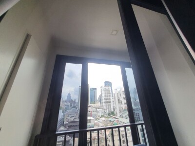 แอชตัน อโศก / 🛋 ขนาด 35 ตร.ม. | ชั้น 11 | 1 ห้องนอน-6