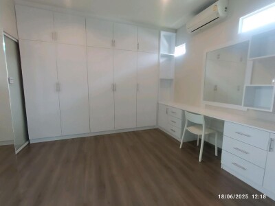 มัณฑนา 2 บางนา กม.7 / เนื้อที่บ้าน 124 ตร.วา เนื้อที่ใช้สอย 335 ตร.เมตร