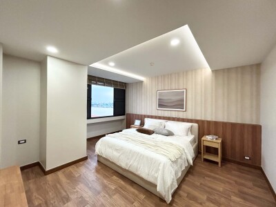 ริเวอไรน์ เพลส คอนโดมิเนียม / Riverine Place Condominium