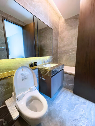 ดิ เอส สุขุมวิท 36 / The Esse Sukhumvit 36