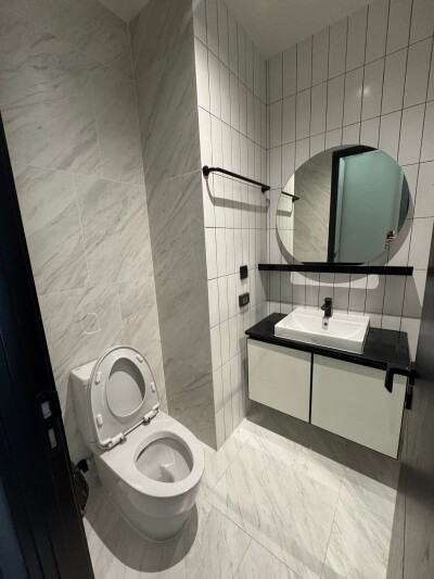 แชปเตอร์ เจริญนคร - ริเวอร์ไซด์ / Chapter Charoennakhon - Riverside