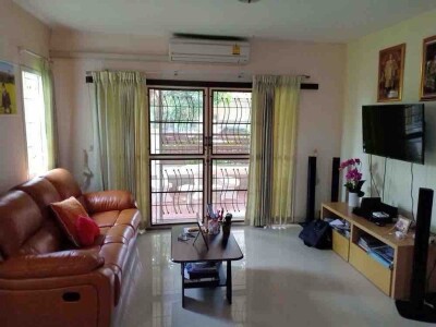 บ้านบุรีรมย์ รามอินทรา - ซาฟารี