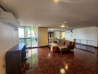 ไท ปิง ทาวเวอร์ / Tai Ping Towers