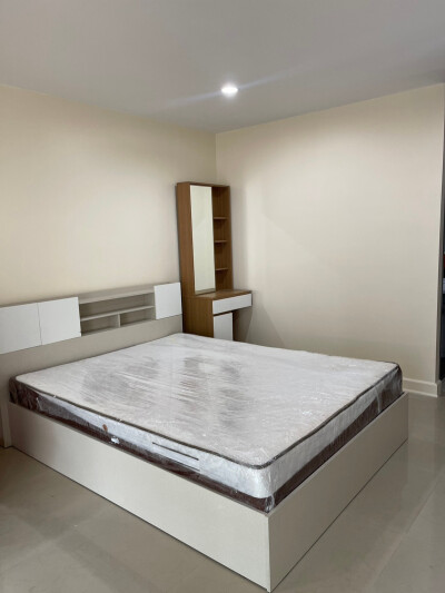 รีเจ้นท์ โฮม 7/2 ซอย สรรพวุธ 2 / Regent Home 7/2 Soi Sanphawut 2-1