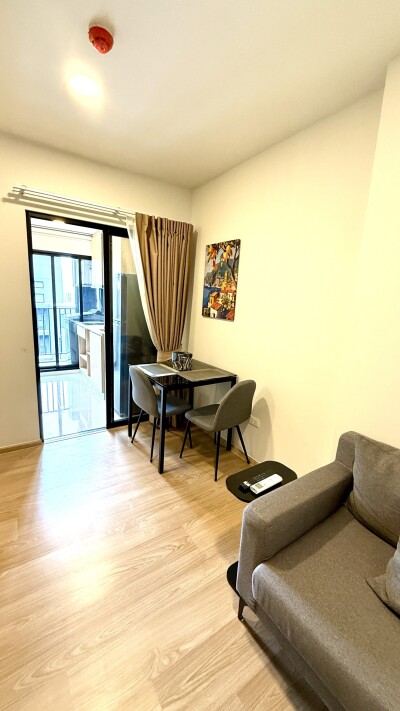 ชีวาทัย ปิ่นเกล้า / Chewathai Pinklao-9