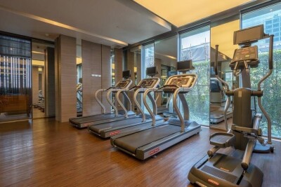 เดอะ แบงค็อค สาทร / 128.28 ตรม. ชั้น 48-21