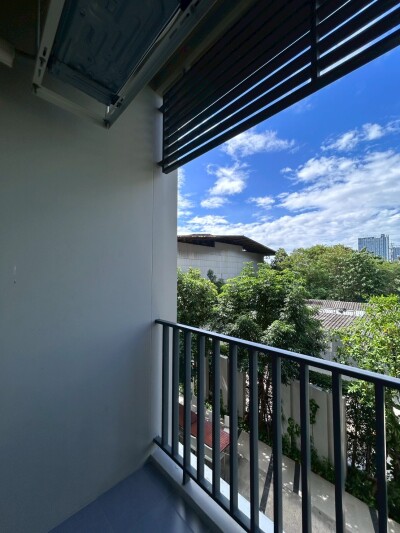 นิช โมโน สุขุมวิท - ปู่เจ้า / 📍 อาคาร C | ชั้น 2 📐 ขนาด 35 ตร.ม. | 1 ห้องนอน 1 ห้องน้ำ