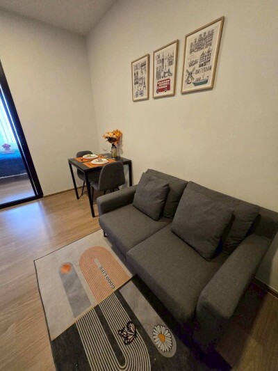 ชีวาทัย ปิ่นเกล้า / Chewathai Pinklao-1