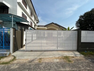 อัพเดตล่าสุด 18/10/2568 : หมู่บ้านเสรี อ่อนนุช 📍 ซอยอ่อนนุช 70/1 แยก 2 ซอย 9 บี-30