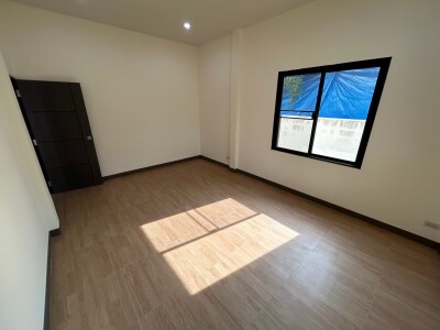 อัพเดตล่าสุด 18/10/2568 : หมู่บ้านเสรี อ่อนนุช 📍 ซอยอ่อนนุช 70/1 แยก 2 ซอย 9 บี-8