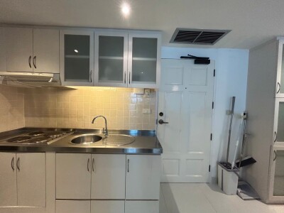 ห้องให้เช่า – โนเบิล เฮ้าส์ พญาไท  ราคาเช่า: 18,000 บาท/เดือน   ขนาดห้อง: 46 ตร.ม.-11