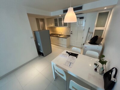 ห้องให้เช่า – โนเบิล เฮ้าส์ พญาไท  ราคาเช่า: 18,000 บาท/เดือน   ขนาดห้อง: 46 ตร.ม.-9