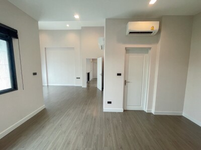 บางกอก บูเลอวาร์ด พระราม 5-16