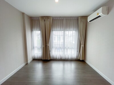 บางกอก บูเลอวาร์ด พระราม 5-21