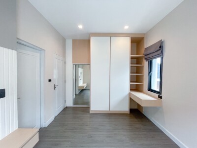 บางกอก บูเลอวาร์ด พระราม 5-24