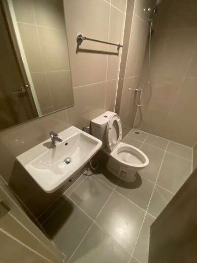 🔥🔥ให้เช่า หมู่บ้านเสนาวิลเลจ กม.9 (หน้าบ้านทิศใต้)