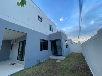 🔥🔥ให้เช่า หมู่บ้านเสนาวิลเลจ กม.9 (หน้าบ้านทิศใต้)