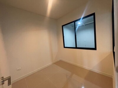 🔥🔥ให้เช่า หมู่บ้านเสนาวิลเลจ กม.9 (หน้าบ้านทิศใต้)