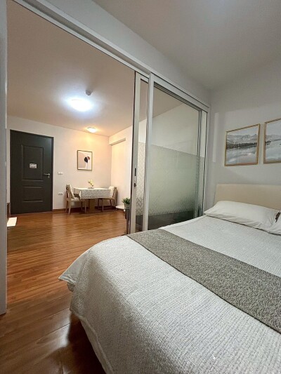 ไอบิซา คอนโด อาร์ซีเอ / i-biza Condominium RCA